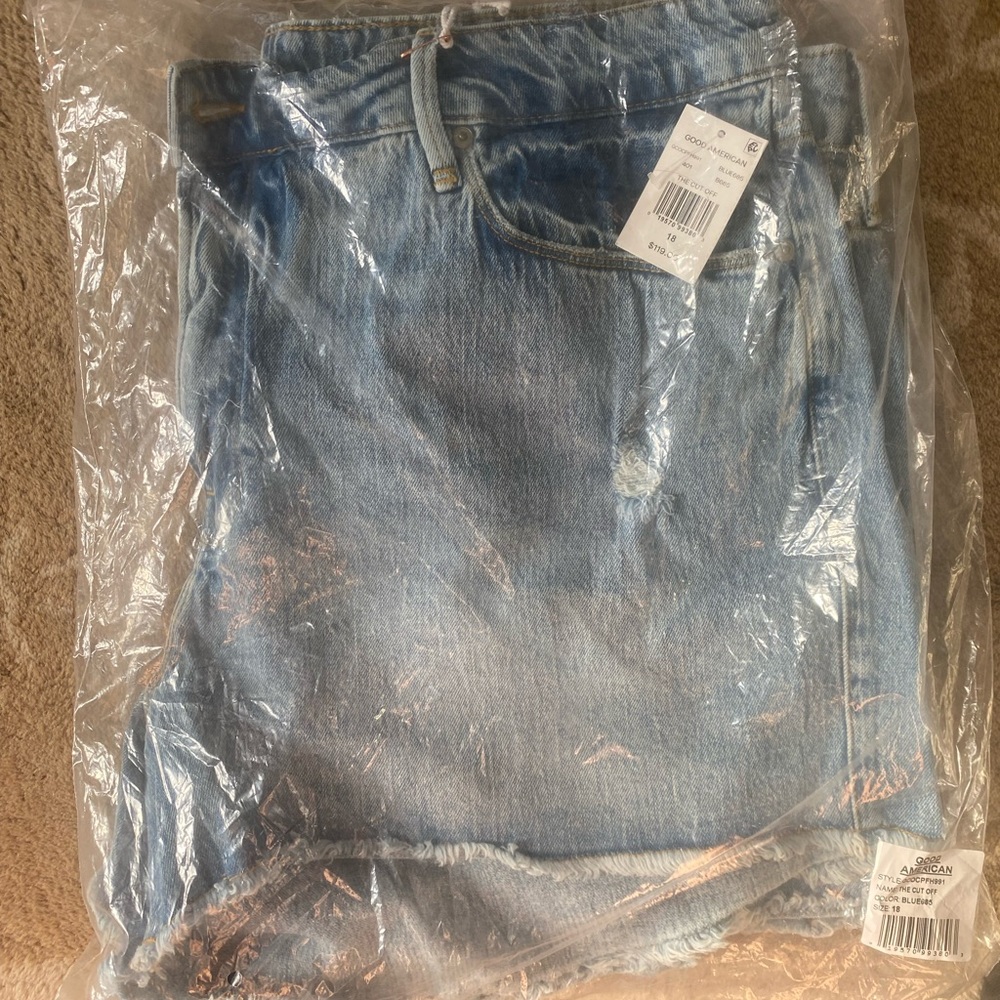 Good American high waisted shorts